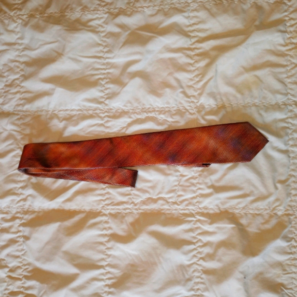 Van Heusen tie